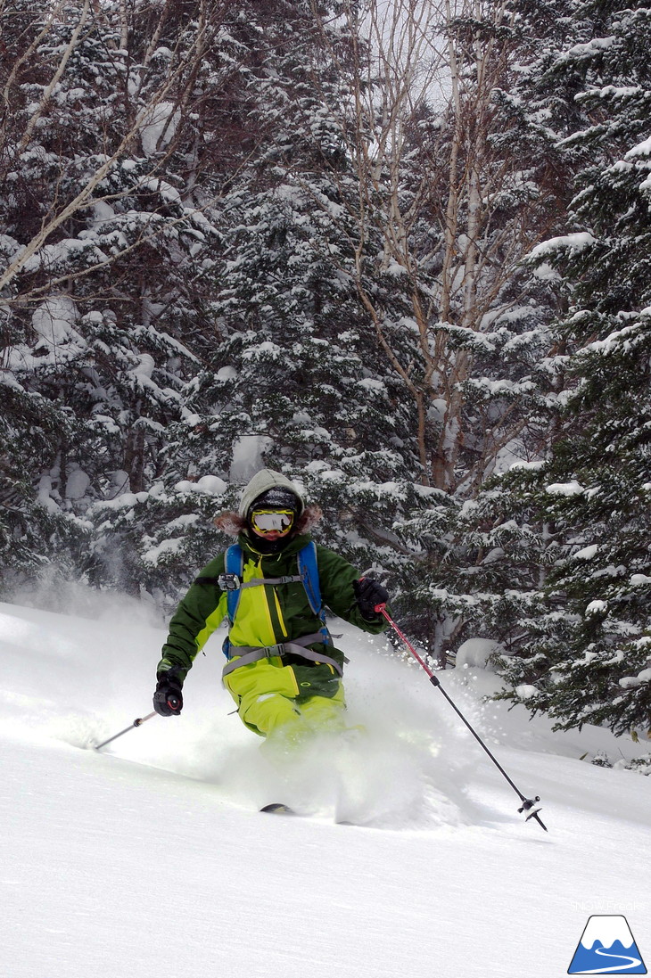 いざ極寒パウダーへ！占冠バックカントリースキー・Backcountry Skiing！